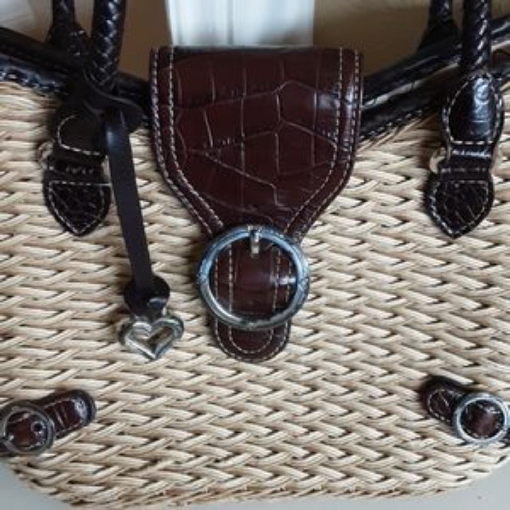 Brighton woven purse with buckle magnet clasp - Picture 2 of 6